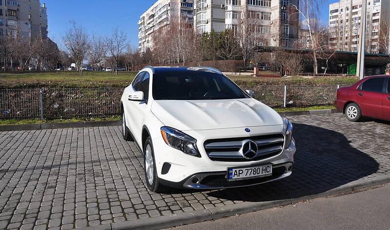 Mercedes-Benz GLA 250  4Matic  2016