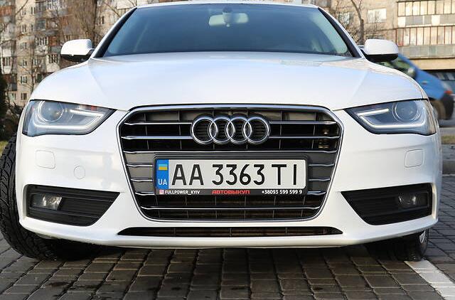 Audi A4 Official 2012