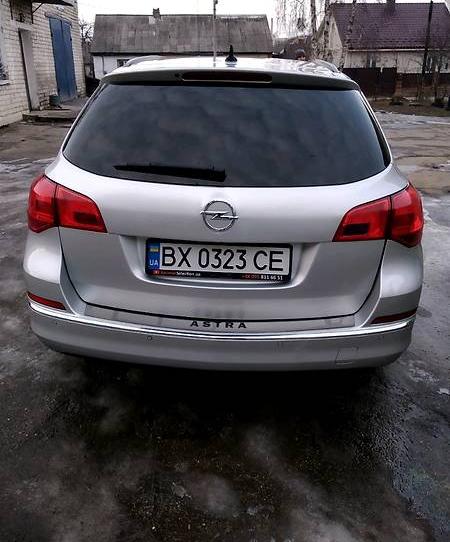 Opel Astra J 2014