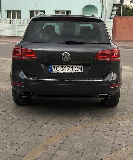 Volkswagen Touareg EXCLUSIVE  2013