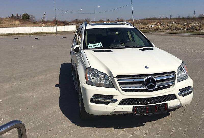 Mercedes-Benz GL 450 2010
