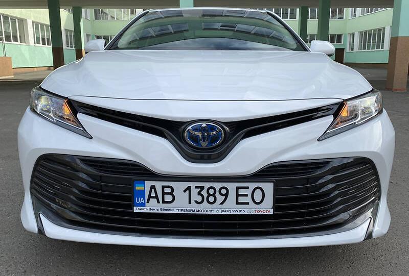 Toyota Camry hybrid 2018