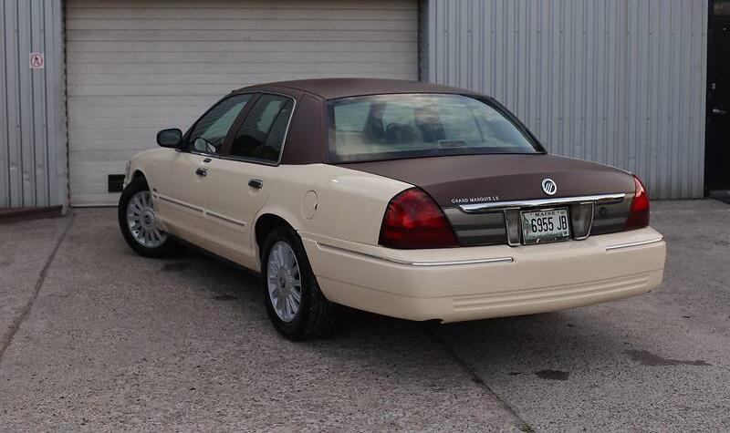 Mercury Grand Marquis 2010