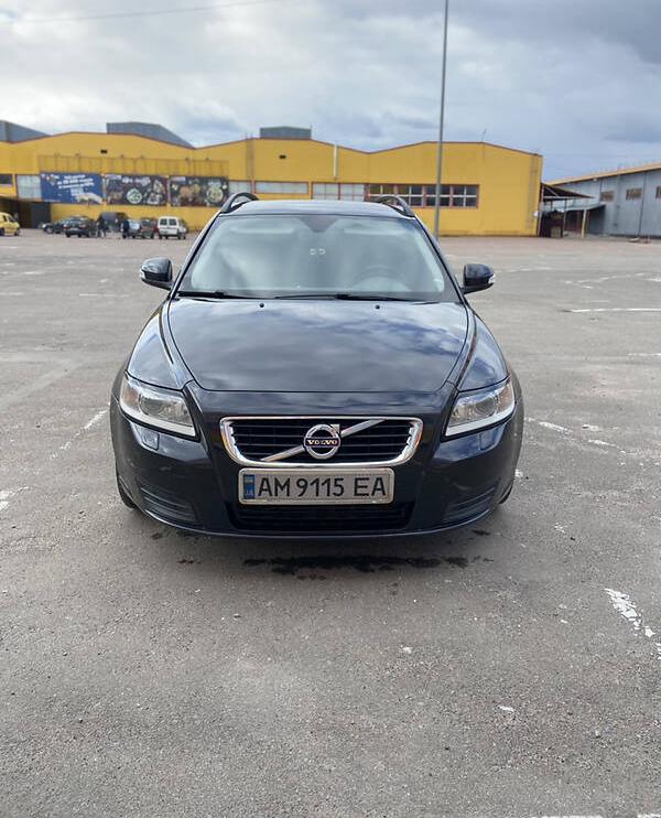 Volvo V50 2011