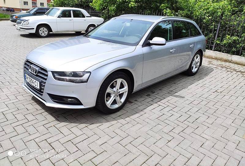 Audi A4 B8  Avant 2015