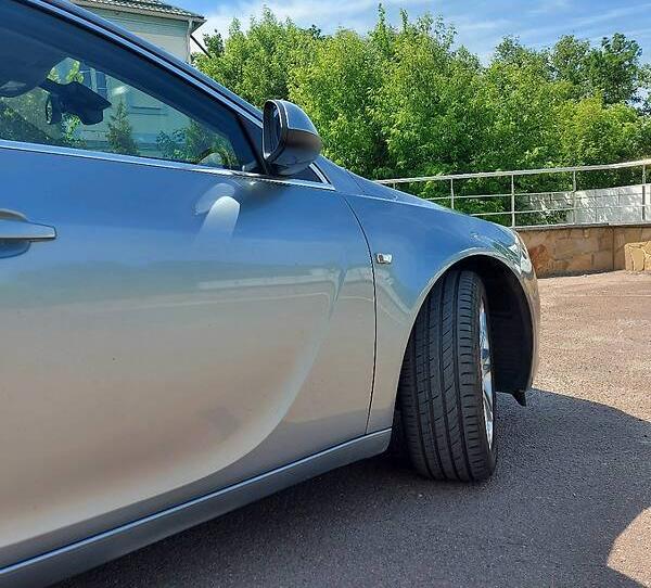 Opel Insignia Turbo 2011