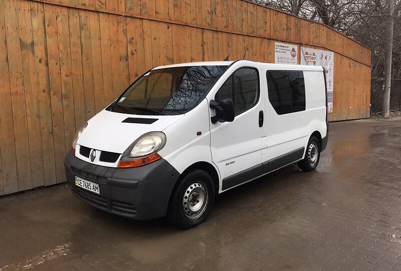 Renault Trafic груз.-пасс. 2003