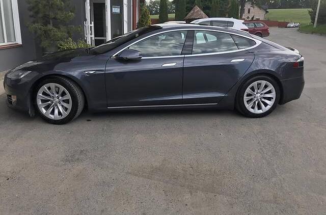Tesla Model S 70D 2016