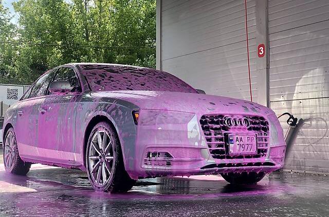 Audi A4 Premium PLUS SLine 2013