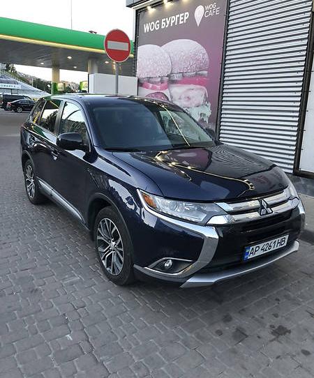 Mitsubishi Outlander 2015