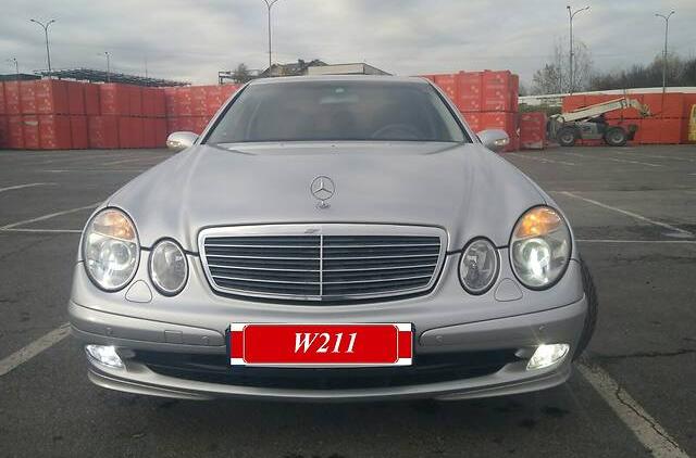 Mercedes-Benz E 270   2004
