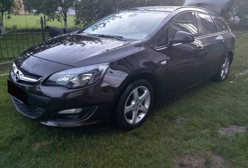 Opel Astra J 2013
