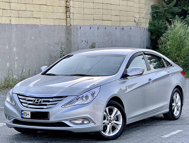Hyundai Sonata 2010