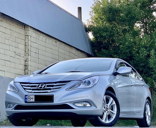 Hyundai Sonata 2010