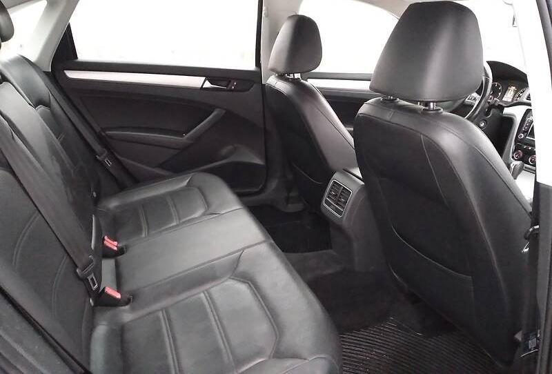 Volkswagen Passat B7 SE 2013