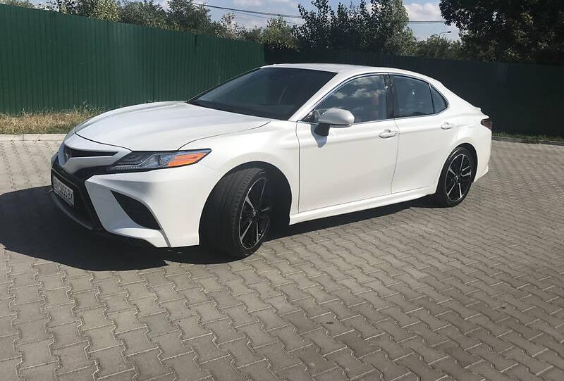 Toyota Camry XSE     2019