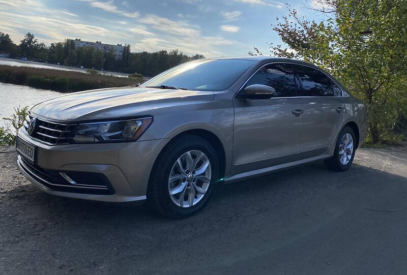 Volkswagen Passat B8 2016