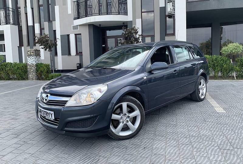 Opel Astra H 2008