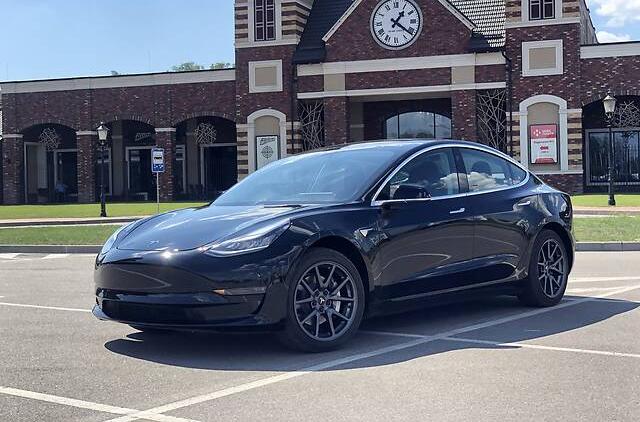 Tesla Model 3 2019