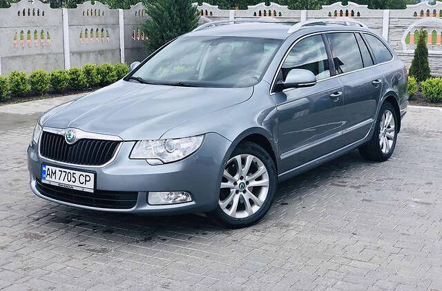 Skoda Superb 2011