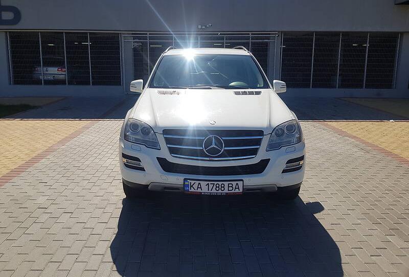Mercedes-Benz ML 350 2010
