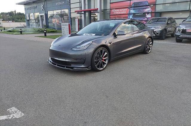 Tesla Model 3 DM PERFORMANCE 2019
