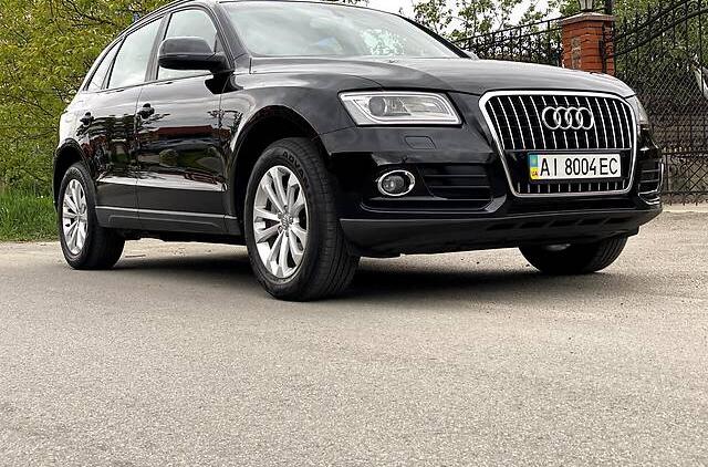 Audi Q5 Official Quattro  2013