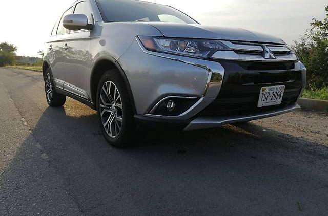 Mitsubishi Outlander SEL 2018