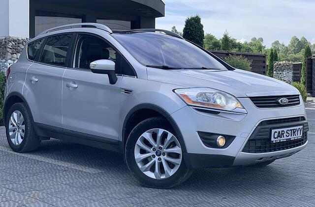 Ford Kuga 4 X 4  PANORAMA 2011