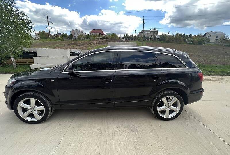 Audi Q7 2011