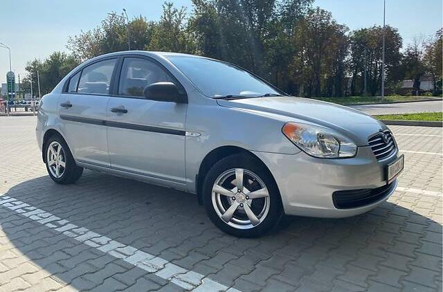 Hyundai Accent 2008