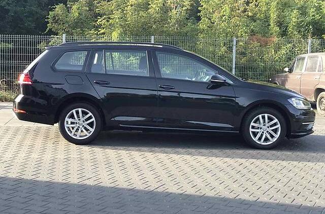 Volkswagen Golf VII MODEL 2018 2017