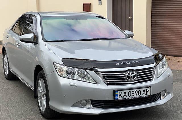 Toyota Camry Prestige  2013
