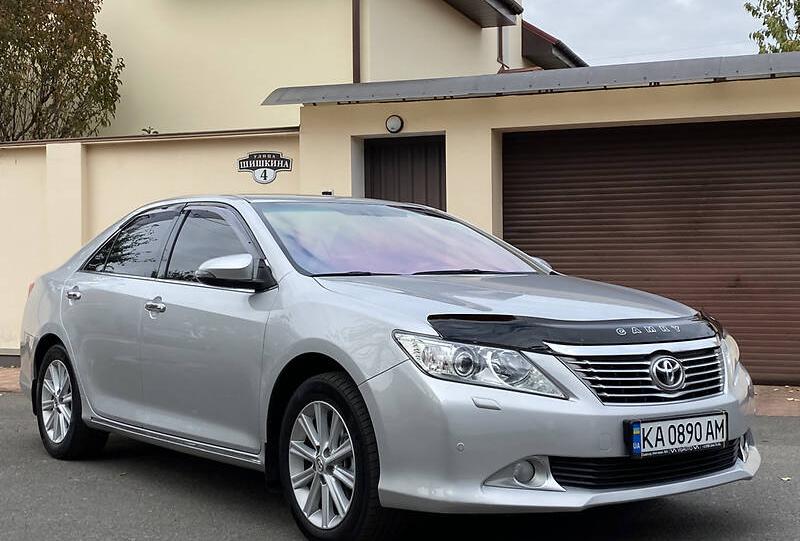 Toyota Camry Prestige  2013