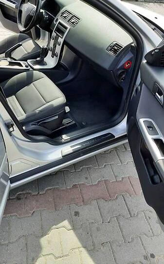 Volvo V50 2011