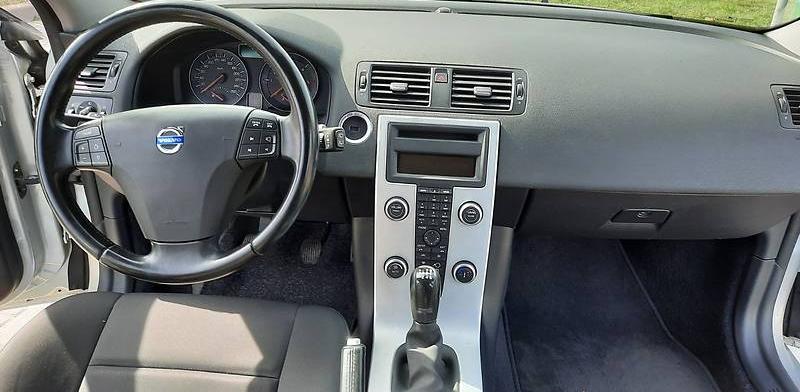 Volvo V50 2011