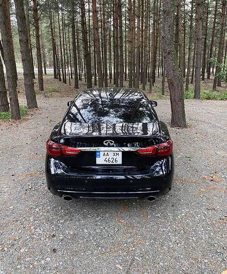 Infiniti Q50 2017