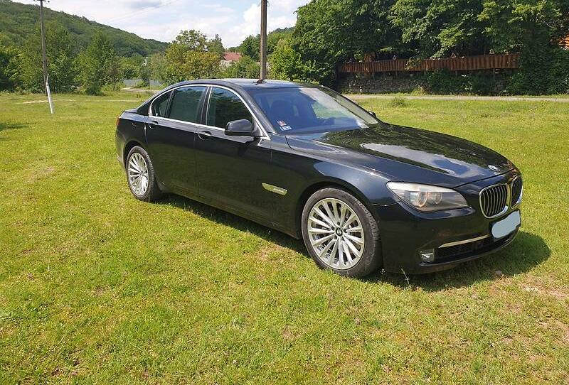 BMW 740 N57D30B 2009