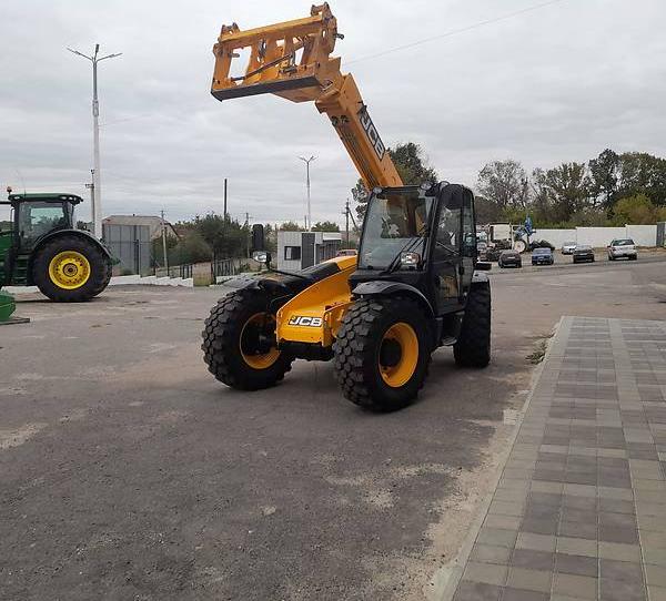JCB 531-70 Agri 2012