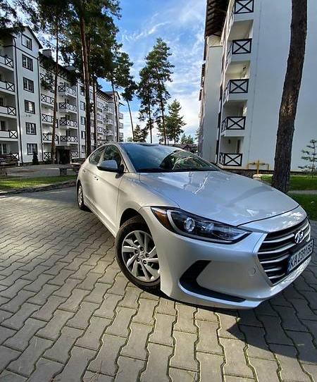 Hyundai Elantra SE 2016