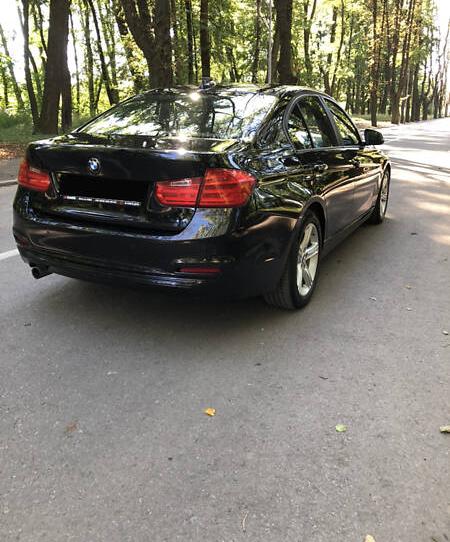 BMW 320 2015