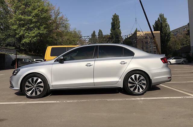 Volkswagen Jetta 1.4 TSI HYBRID SEL 2016