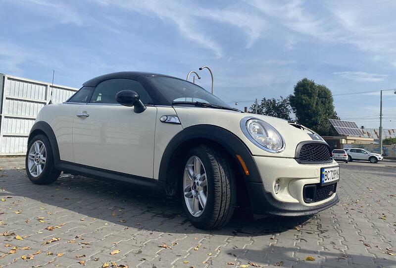 MINI Cooper S Coupe R58 2012