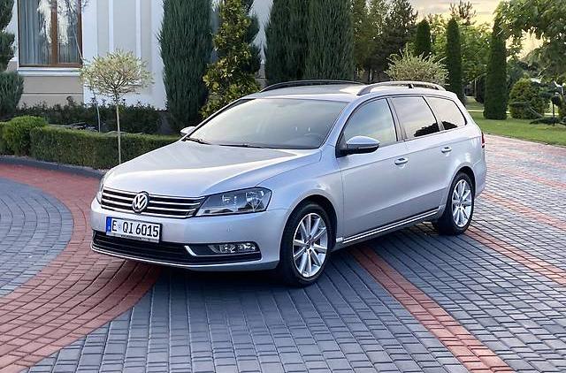 Volkswagen Passat B7 COMFORTLINE  2011