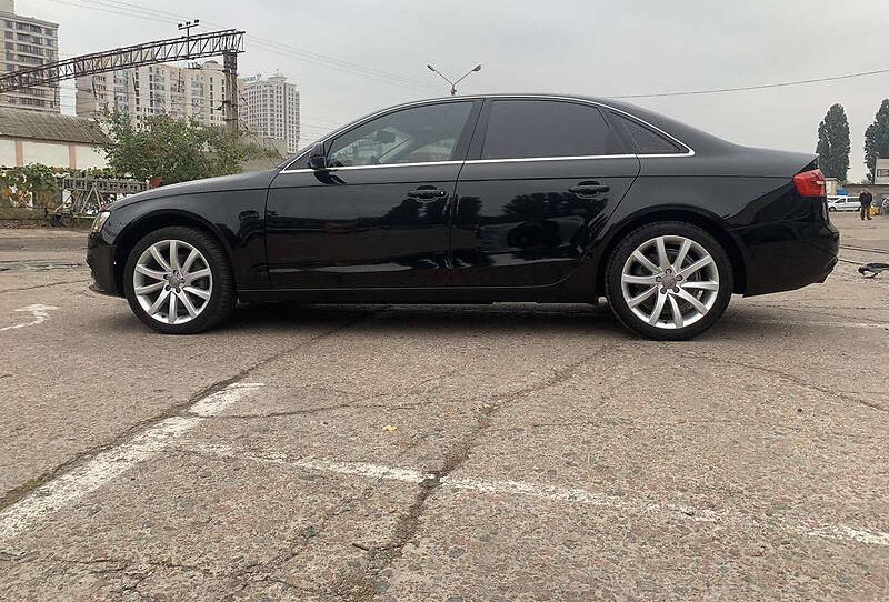 Audi A4 Premium plus  2013