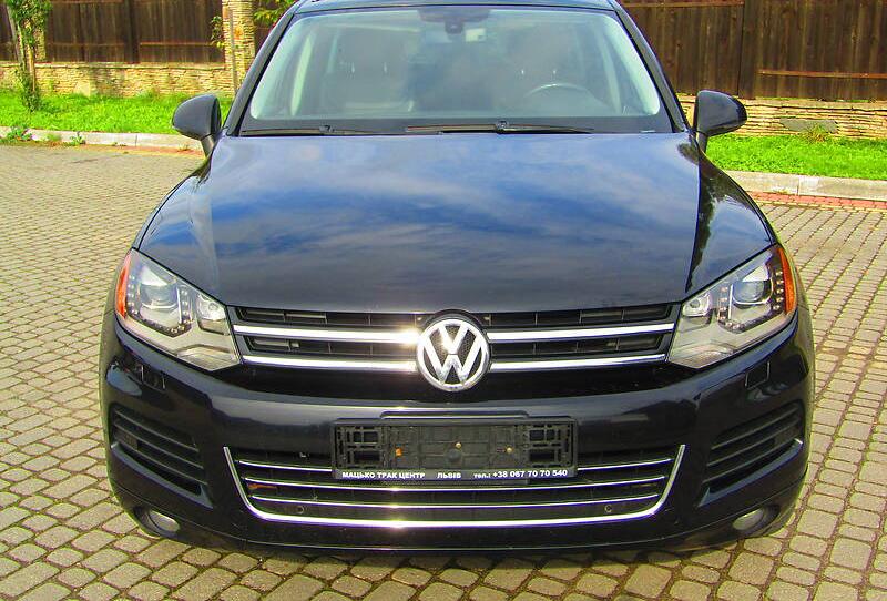 Volkswagen Touareg HIGHLINE 2011