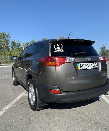 Toyota RAV4 2013
