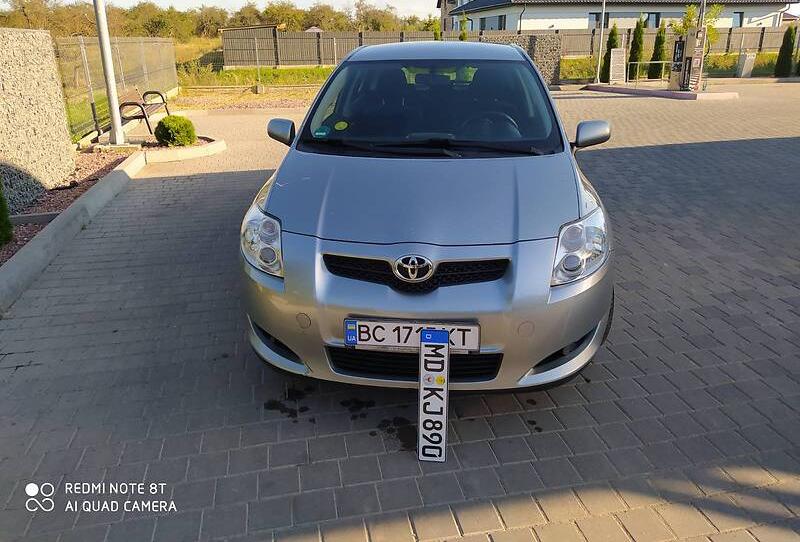 Toyota Auris 2009