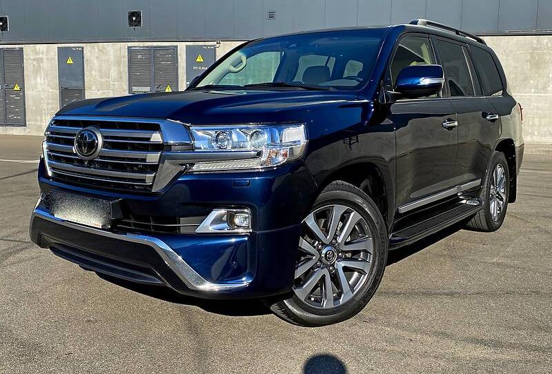 Toyota Land Cruiser 200 Premium  2016