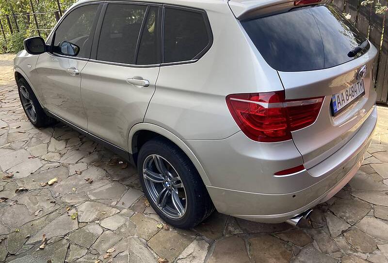 BMW X3 3.0 xdrive   2011